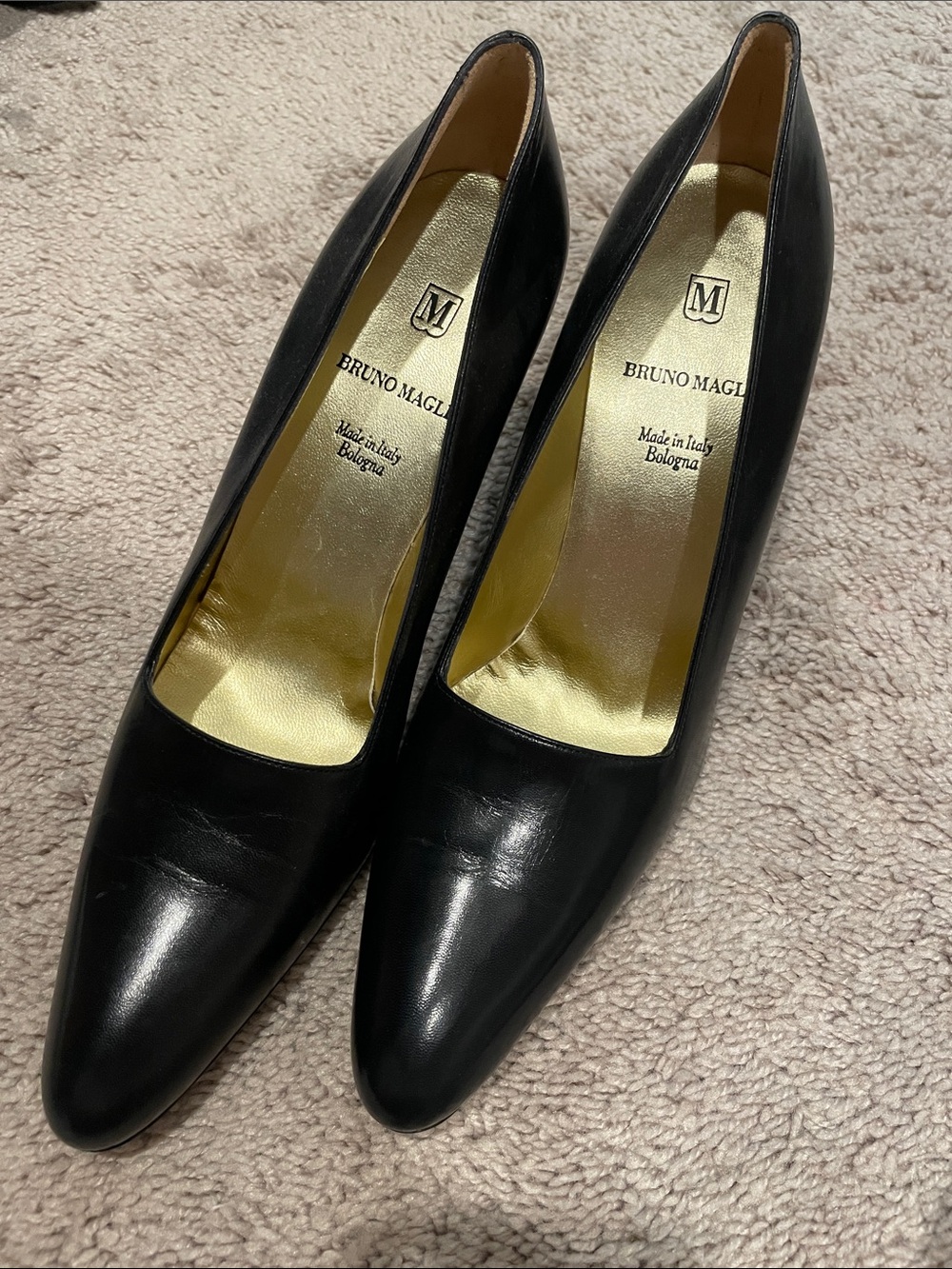 Bruno Magli Navy Blue Leather Pointed Pumps with Gold Insole